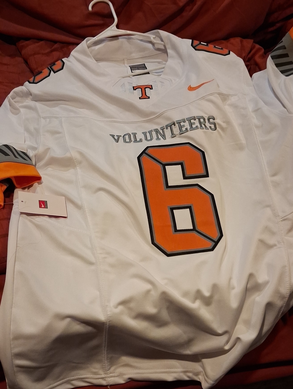 Joey Aguilar #6 University of Tennessee Volunteers White Jersey Adult Large NWT
